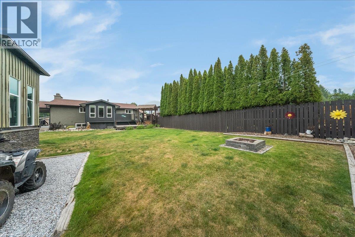 77 Walnut Avenue - 60