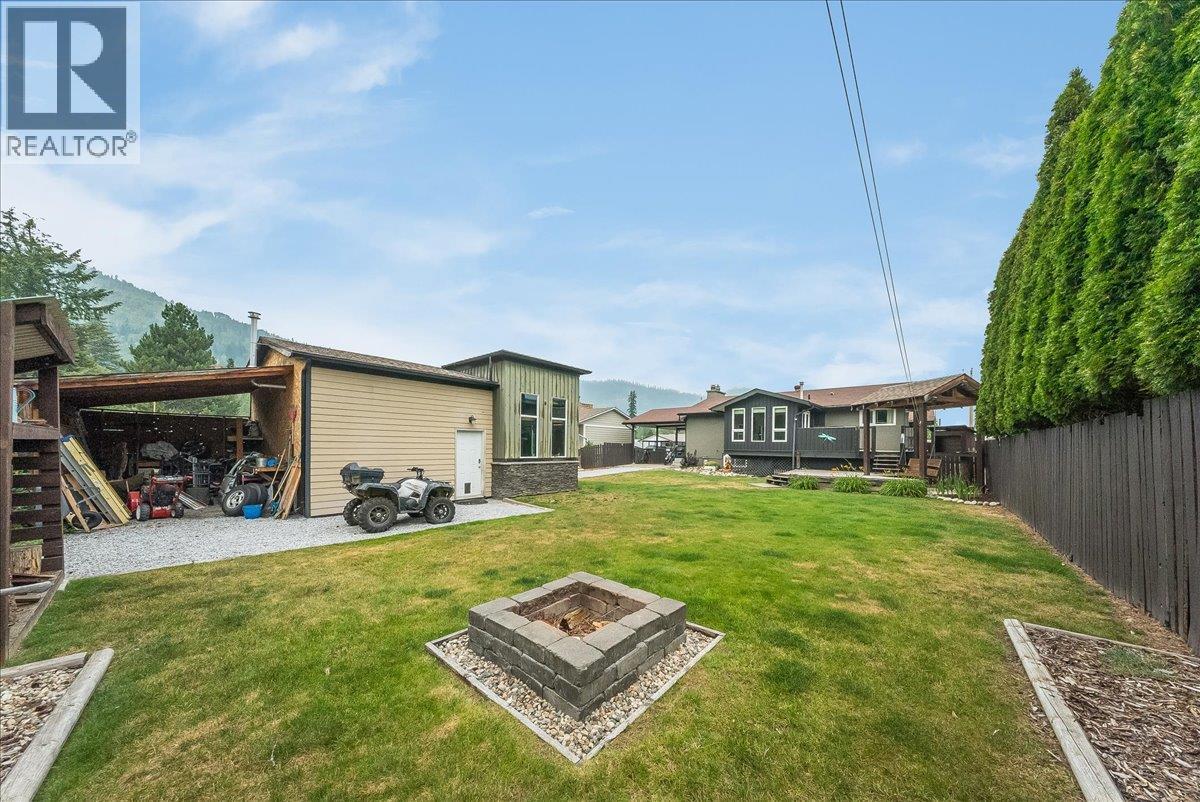 77 Walnut Avenue - 61
