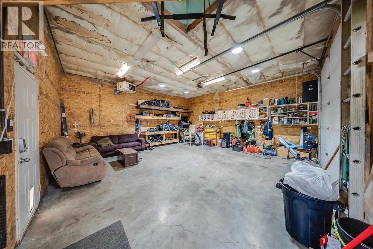 77 Walnut Avenue - 70