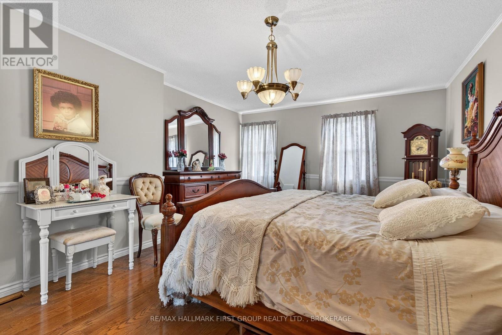 1130 CAITLIN CRESCENT - 17