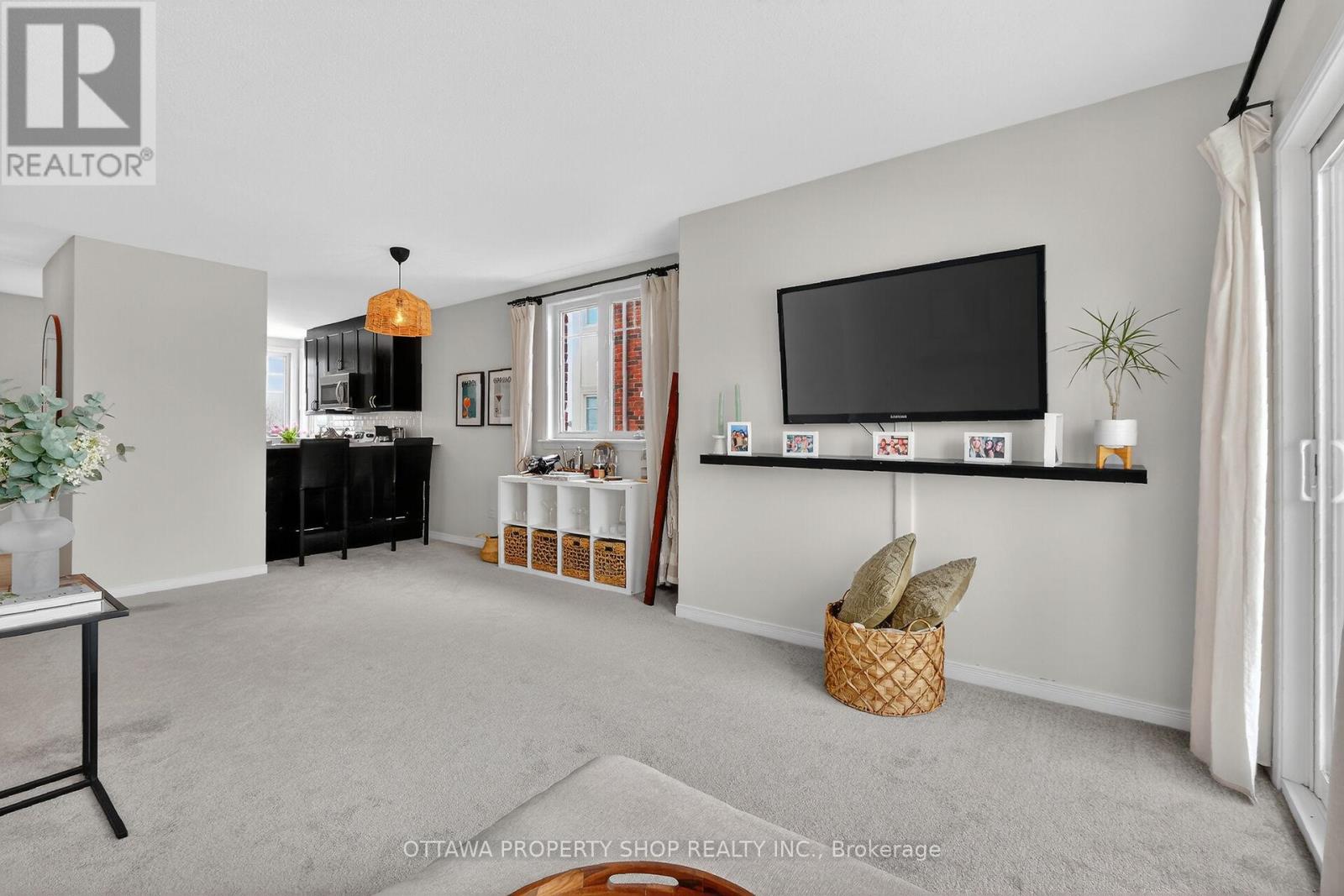3385 CAMBRIAN ROAD - 14