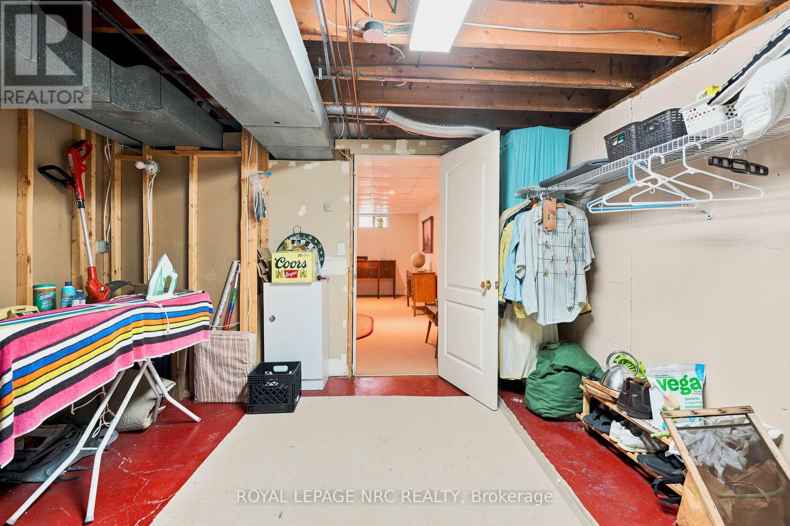 102 MASTERSON DRIVE - 32