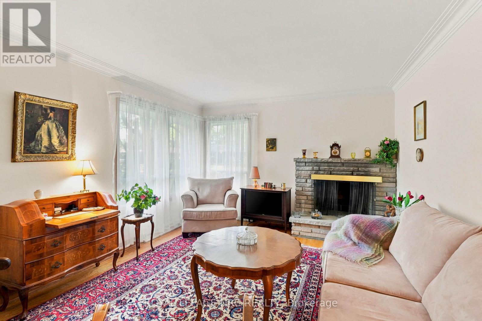 102 MASTERSON DRIVE - 7