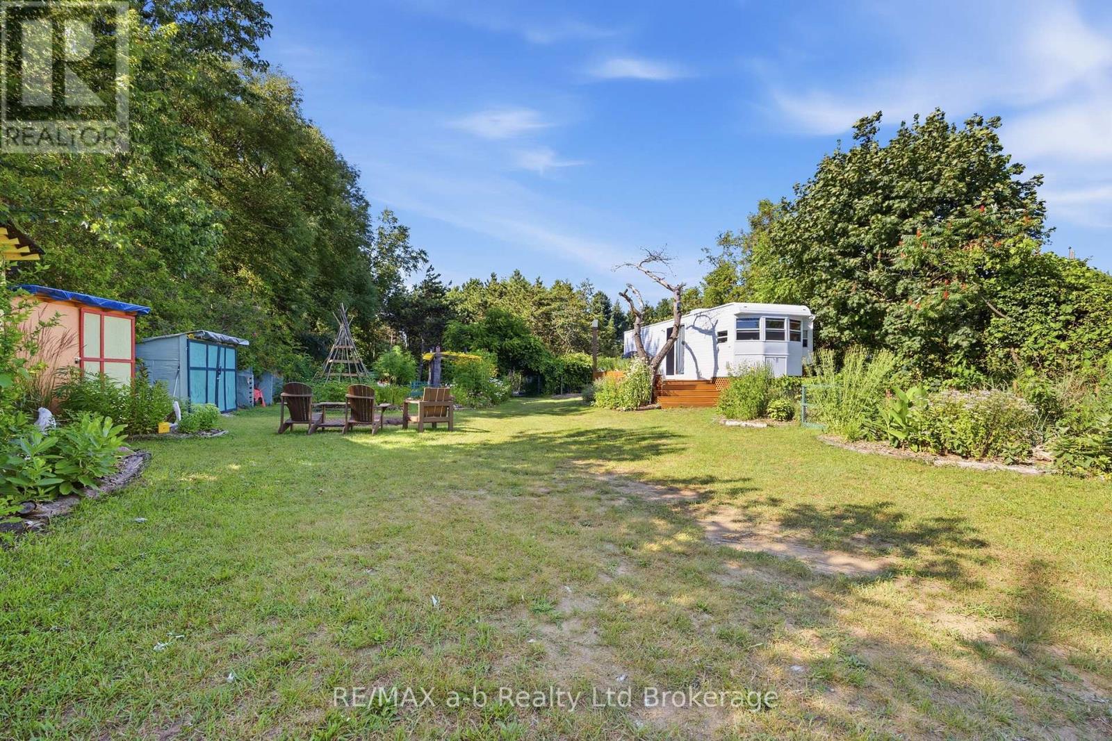 55424 LAKESHORE ROAD - Image 10