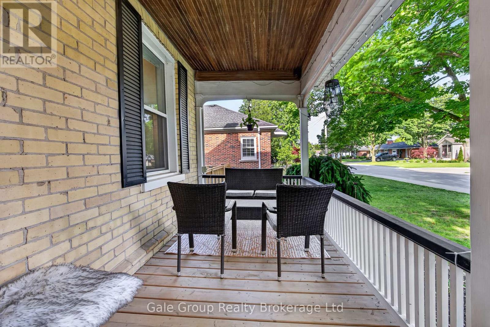 445 VINCENT STREET - 5