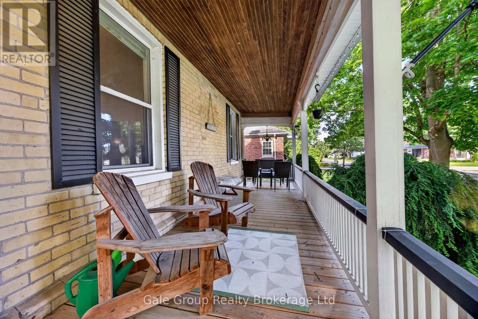 445 VINCENT STREET - 6