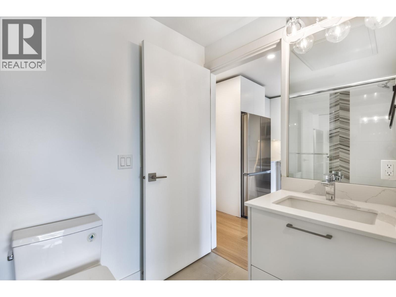 504 2331 KELLY AVENUE, Port Coquitlam