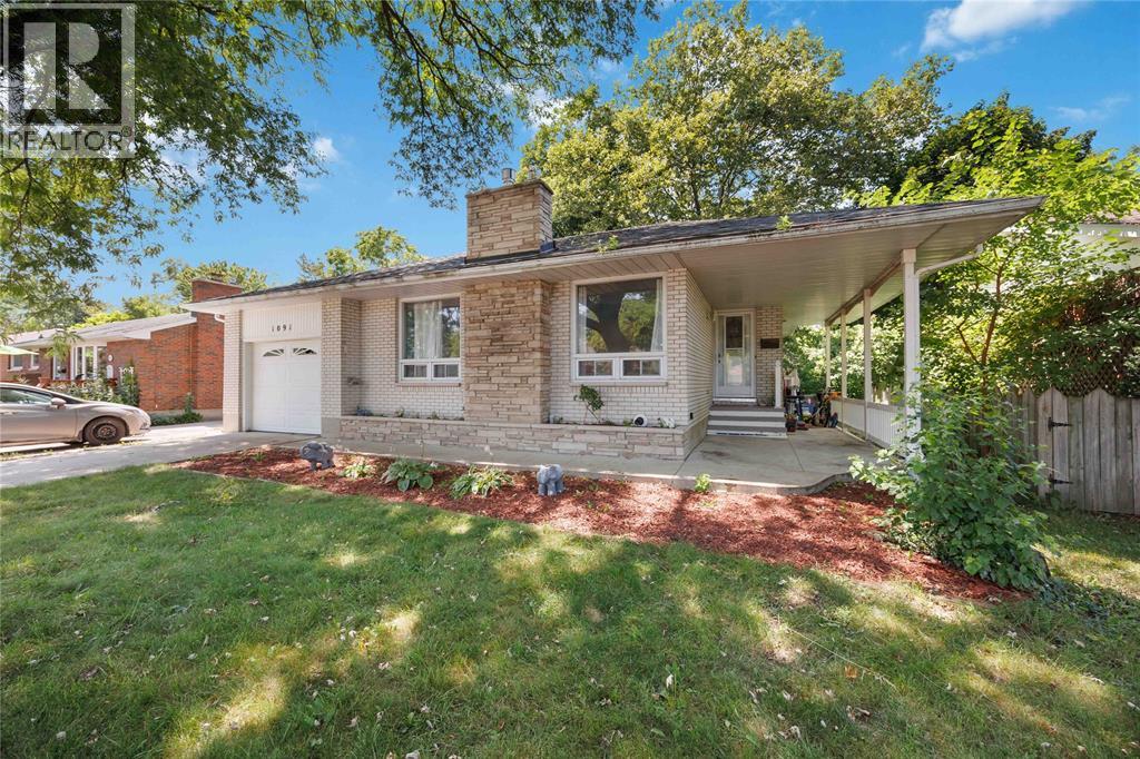 1091 INDIAN ROAD North - 2