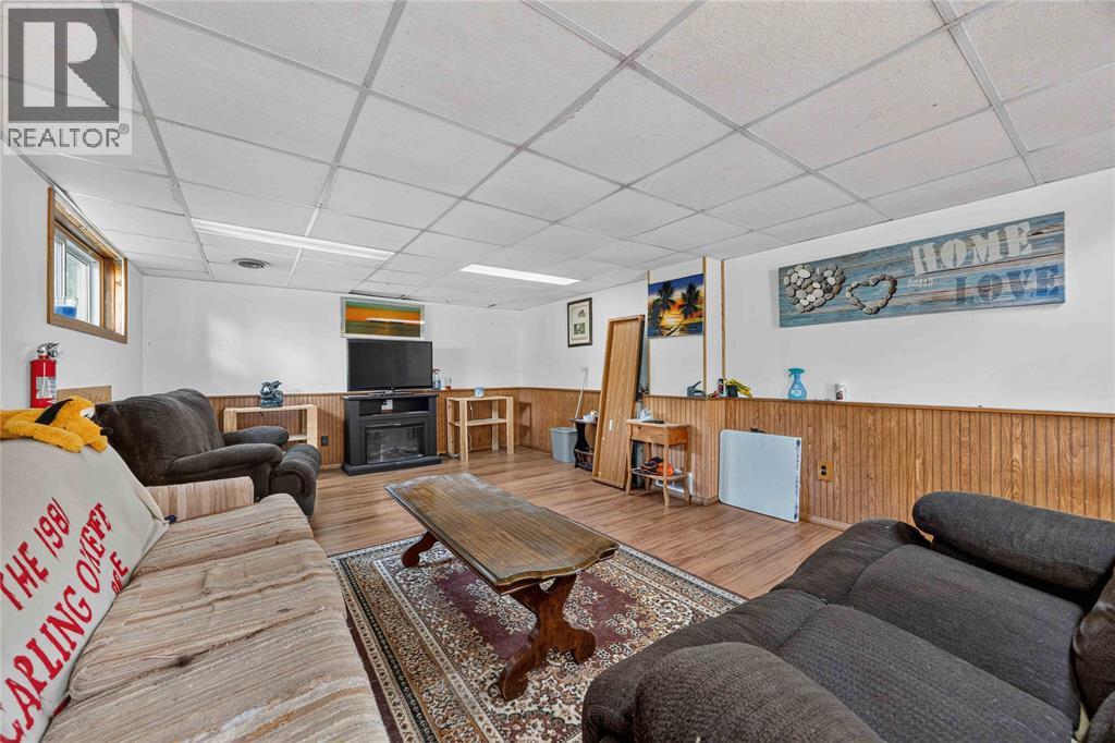 1091 INDIAN ROAD North - 20