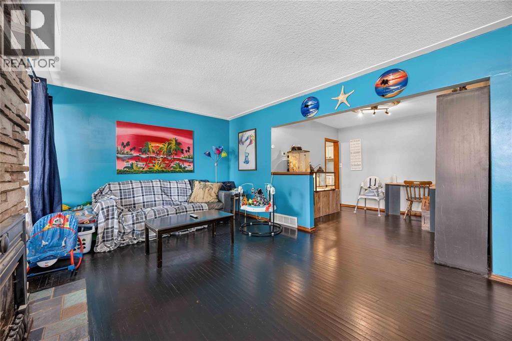1091 INDIAN ROAD North - 4