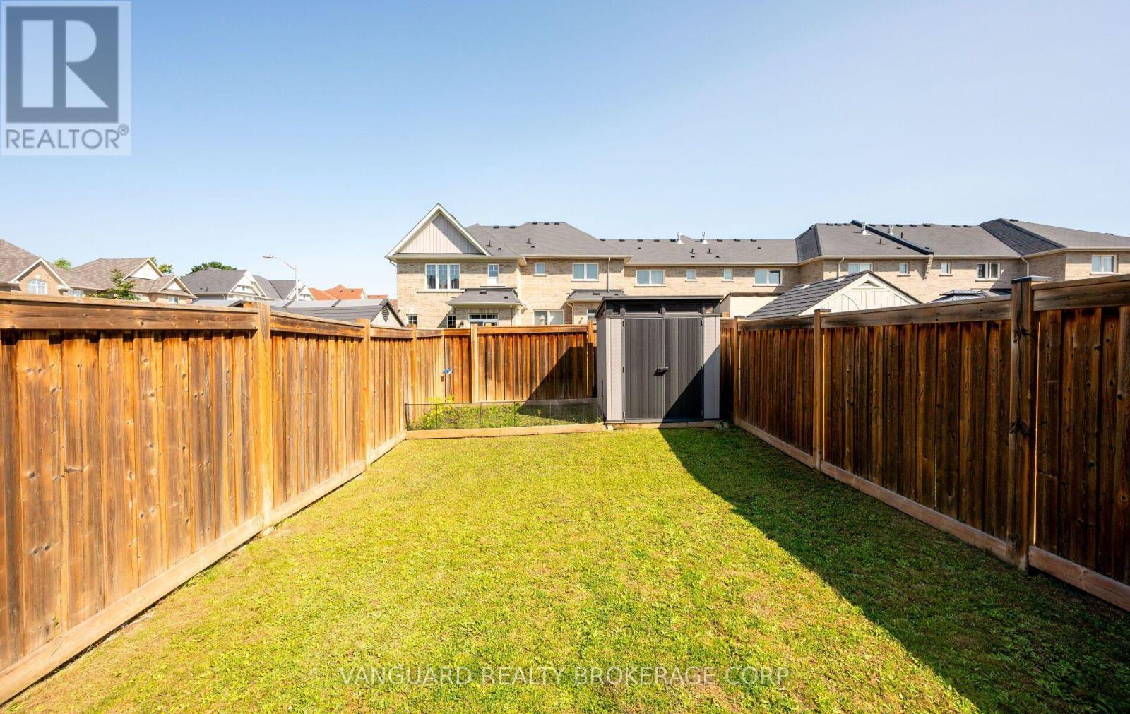 71 HAWKE CRESCENT - 42