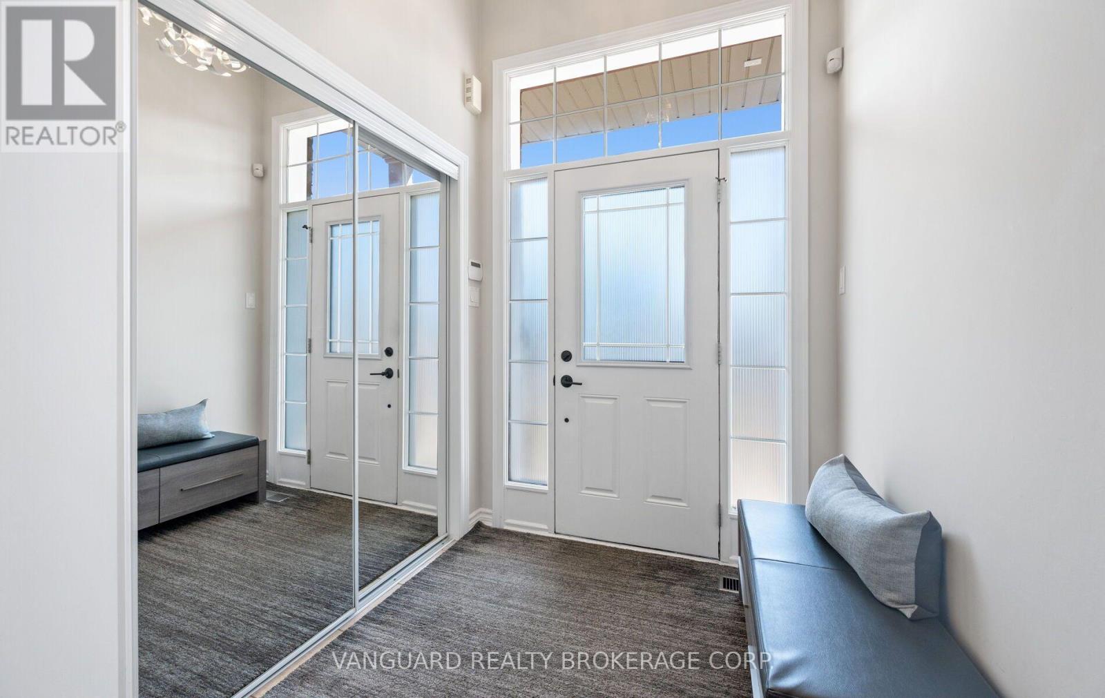 71 HAWKE CRESCENT - 6