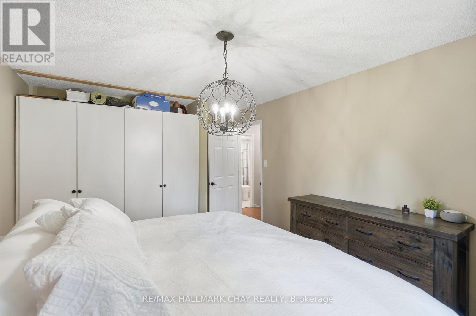 #324 10C COULTER STREET - Image 20