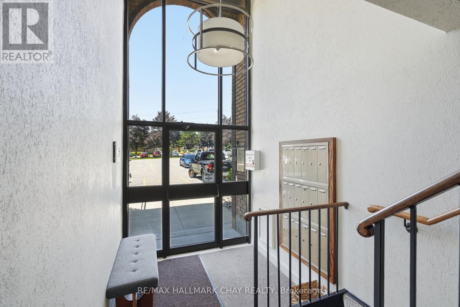 #324 10C COULTER STREET - Image 4