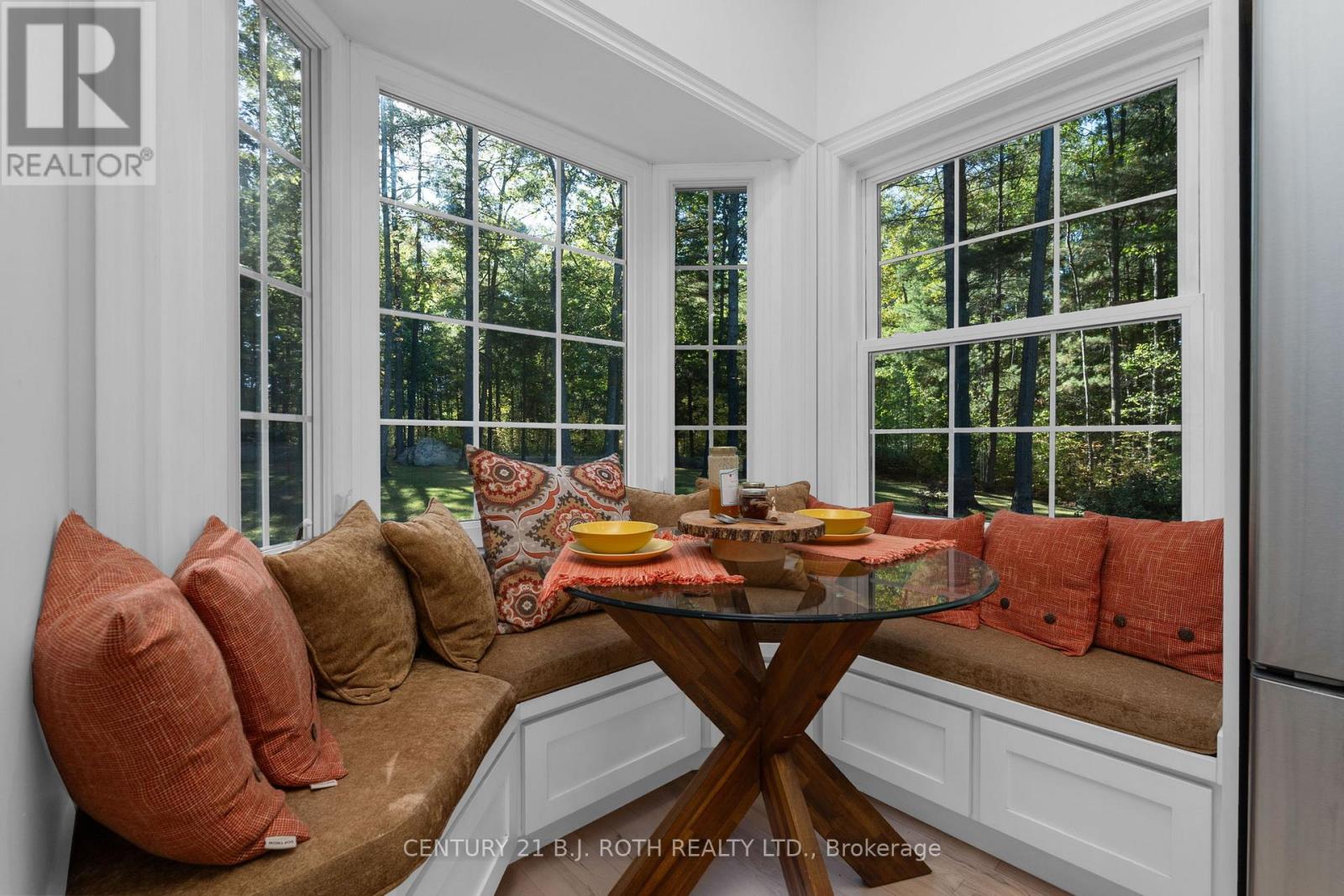 2710 PORTAGE TRAIL - Image 14