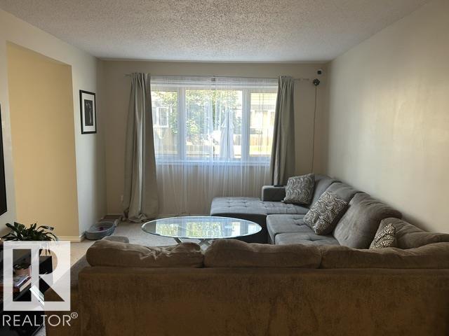 32 Belmead GD NW - 3