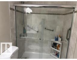Bedroom 3 - 32 Belmead Gd Nw, Edmonton, AB T5T1J1 Photo 6