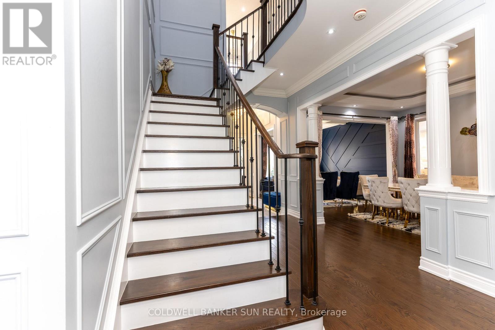 48 HANBURY CRESCENT - 18