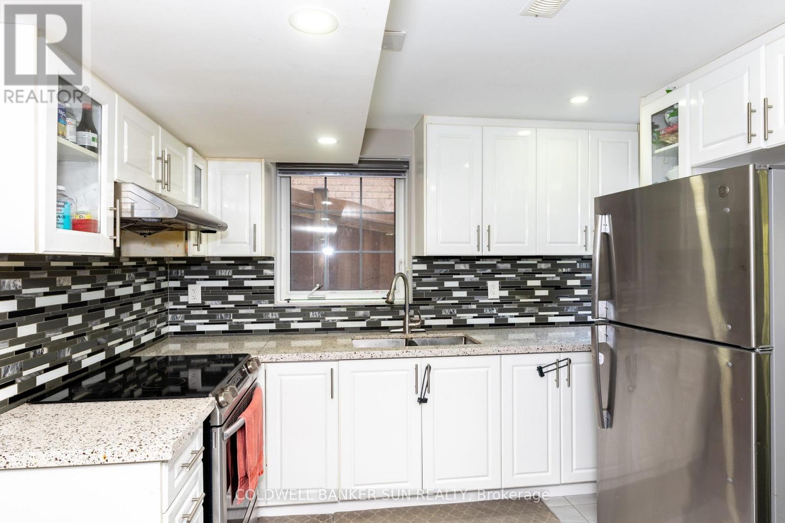 48 HANBURY CRESCENT - Image 38