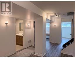 36 Strathburn Boulevard, Toronto, ON M9M2K3 Photo 11