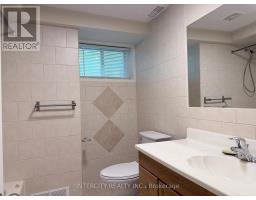 36 Strathburn Boulevard, Toronto, ON M9M2K3 Photo 15