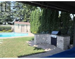 36 Strathburn Boulevard, Toronto, ON M9M2K3 Photo 18