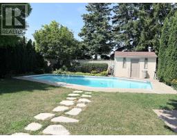 36 Strathburn Boulevard, Toronto, ON M9M2K3 Photo 19