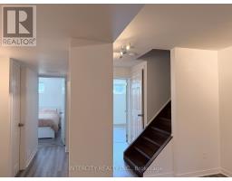 36 Strathburn Boulevard, Toronto, ON M9M2K3 Photo 6