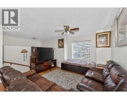 Living room - 119 Taravista Drive Ne, Calgary, AB T3J4T2 Photo 7