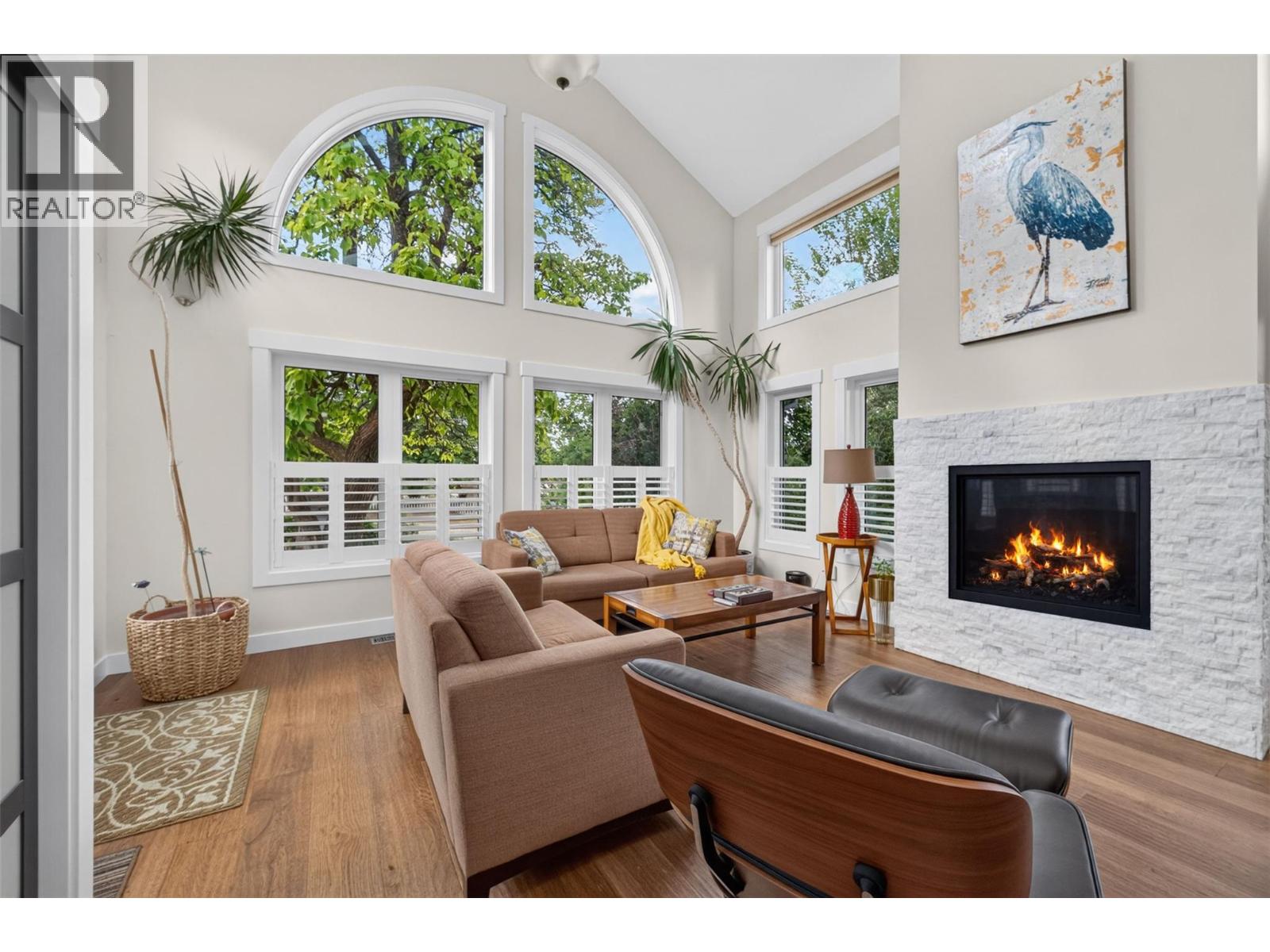1803 37 Avenue - 15