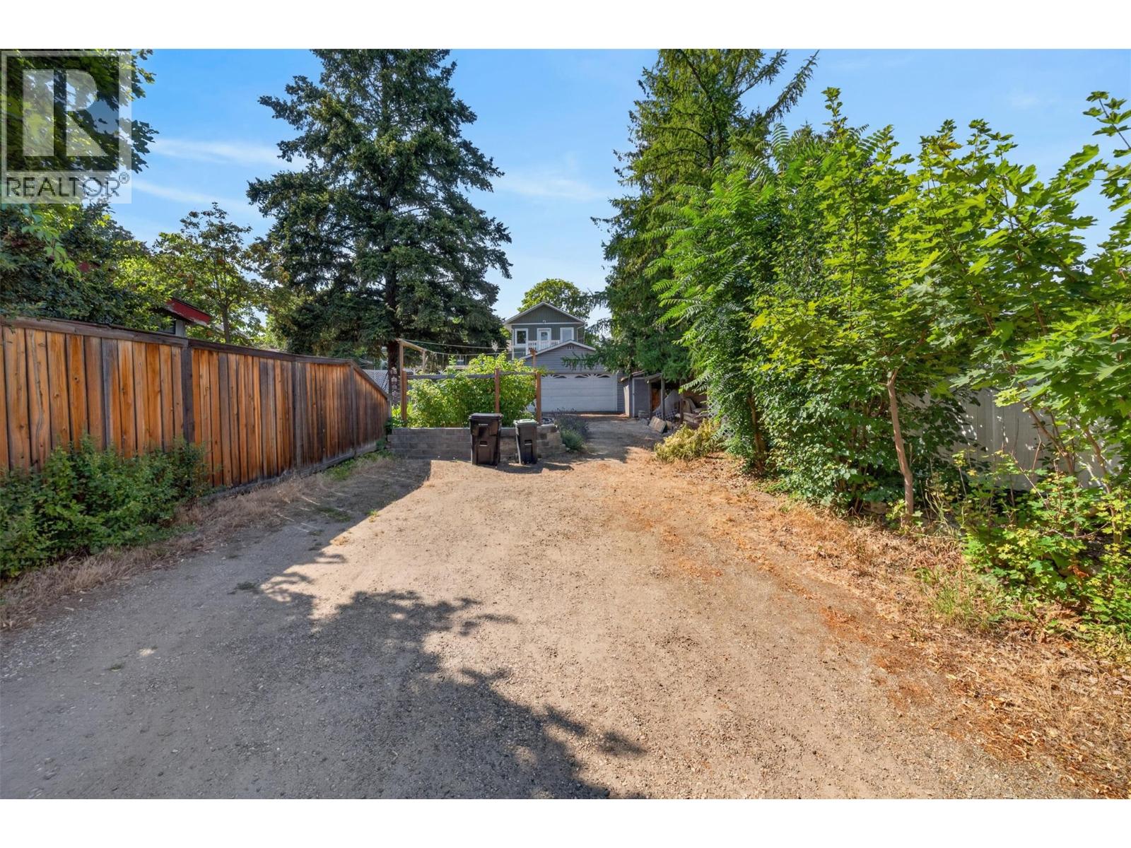 1803 37 Avenue - 65