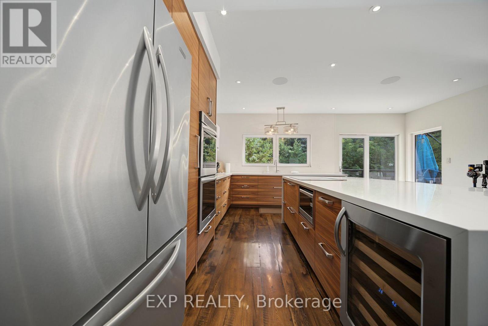 106 PLATER STREET - 12