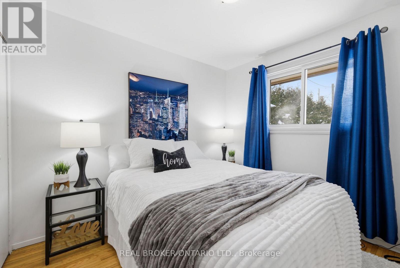 1157 LAKESHORE ROAD - 16