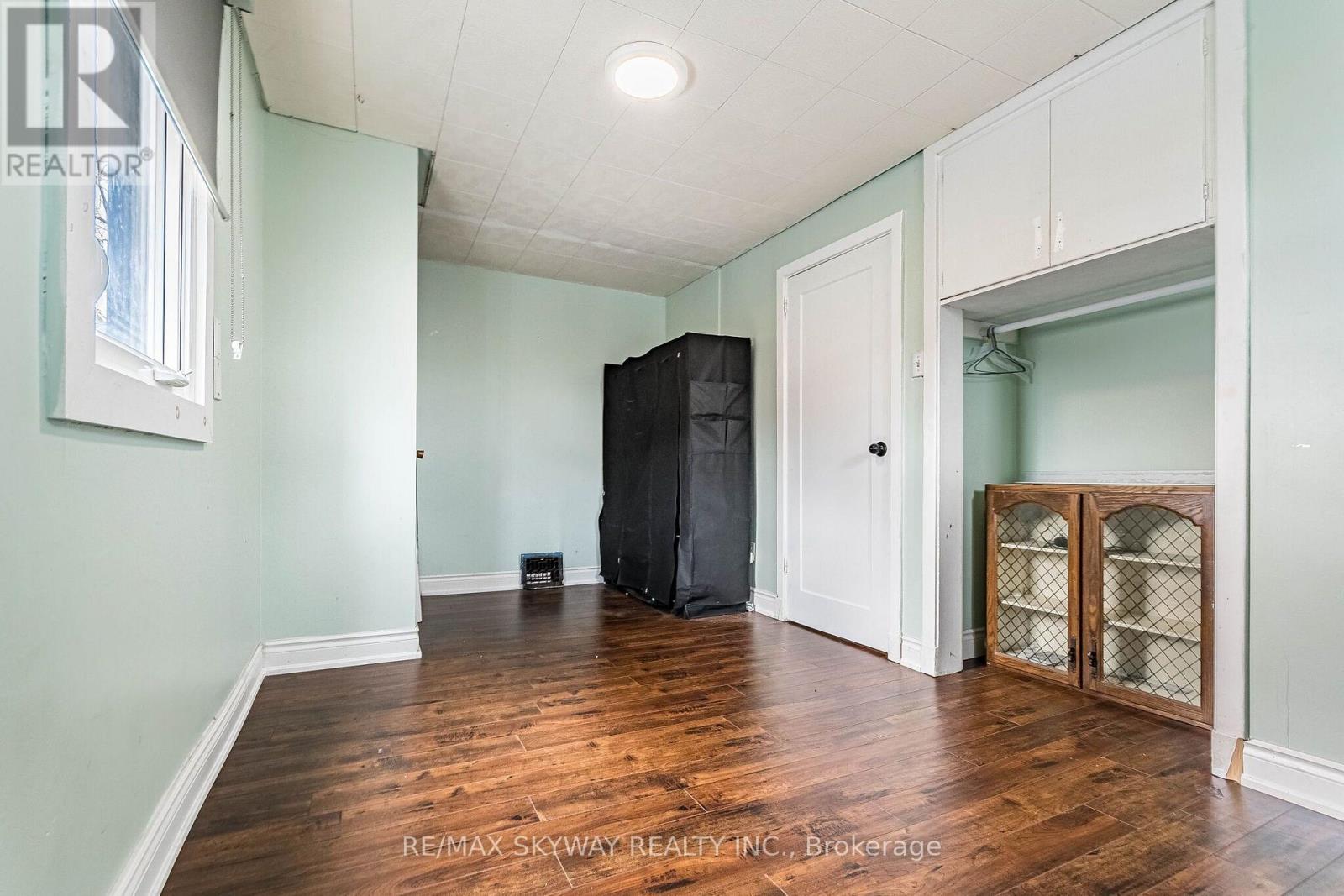 1230 DUKE STREET - 27