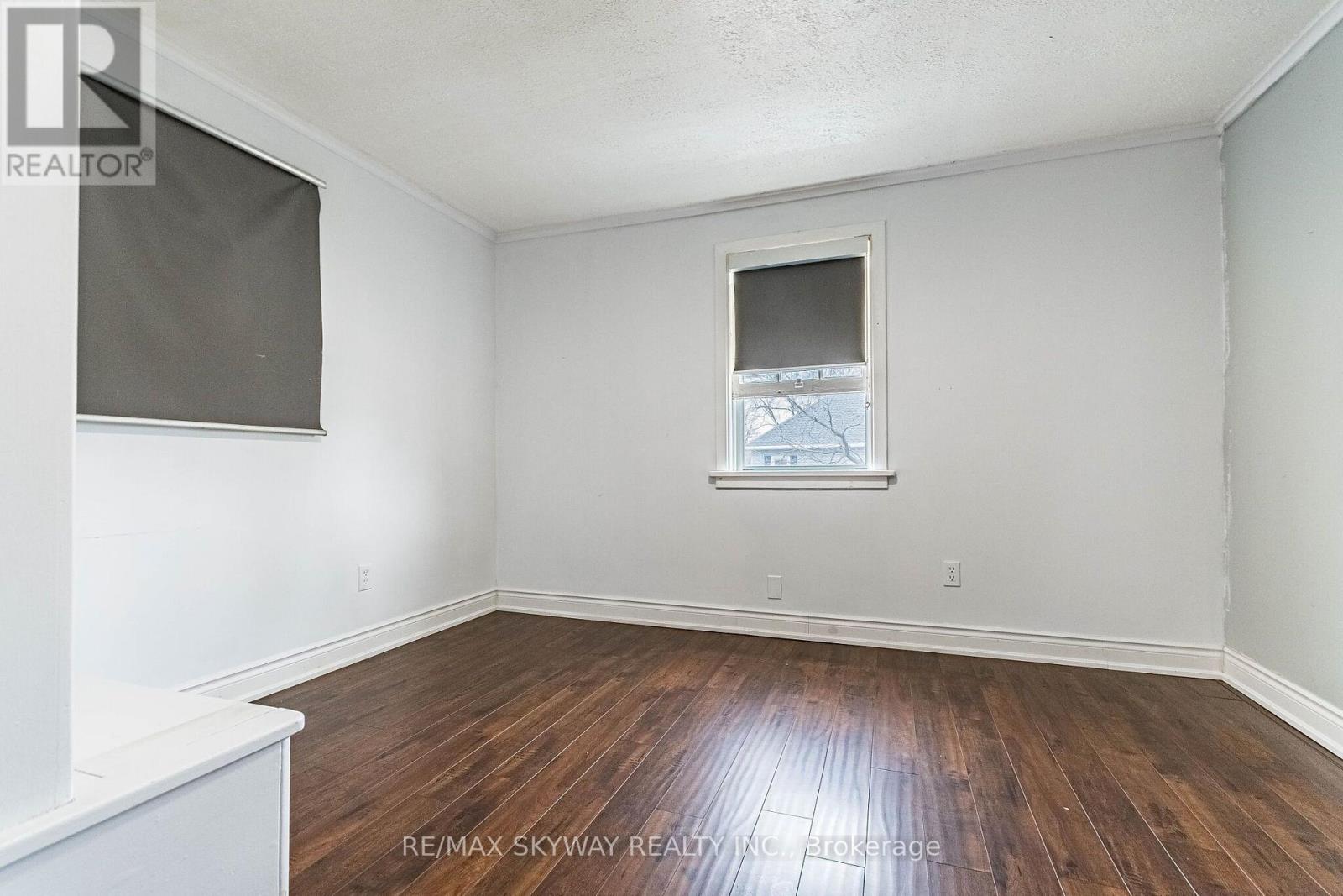 1230 DUKE STREET - 38