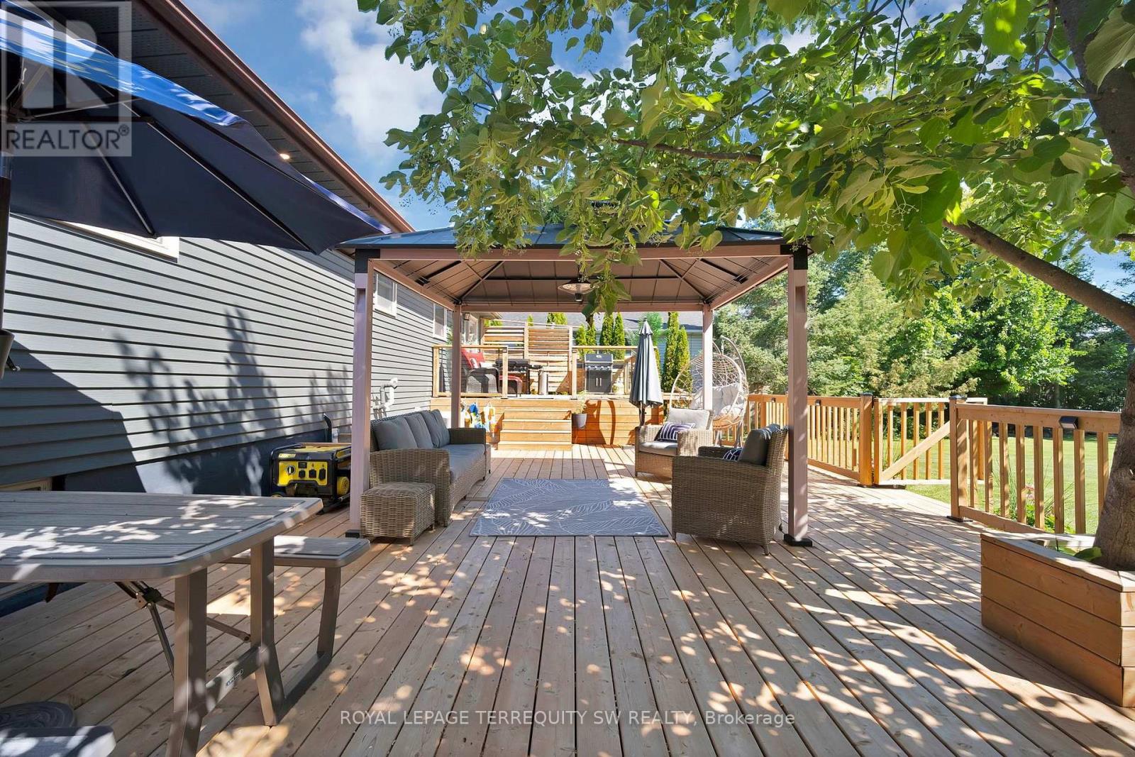 2249 WILLARD AVENUE - 2