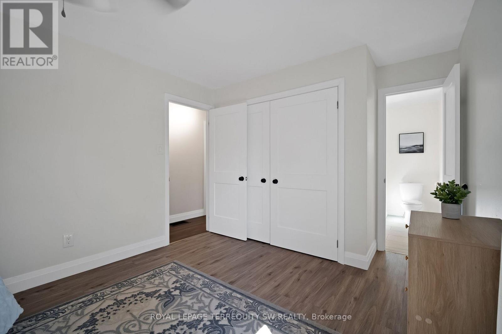2249 WILLARD AVENUE - 34