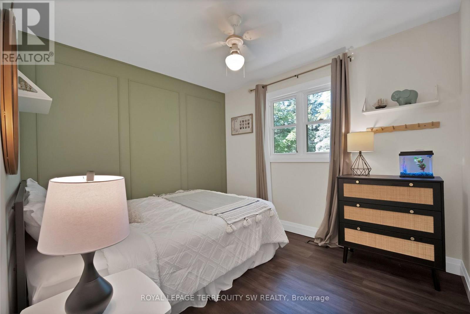 2249 WILLARD AVENUE - 39