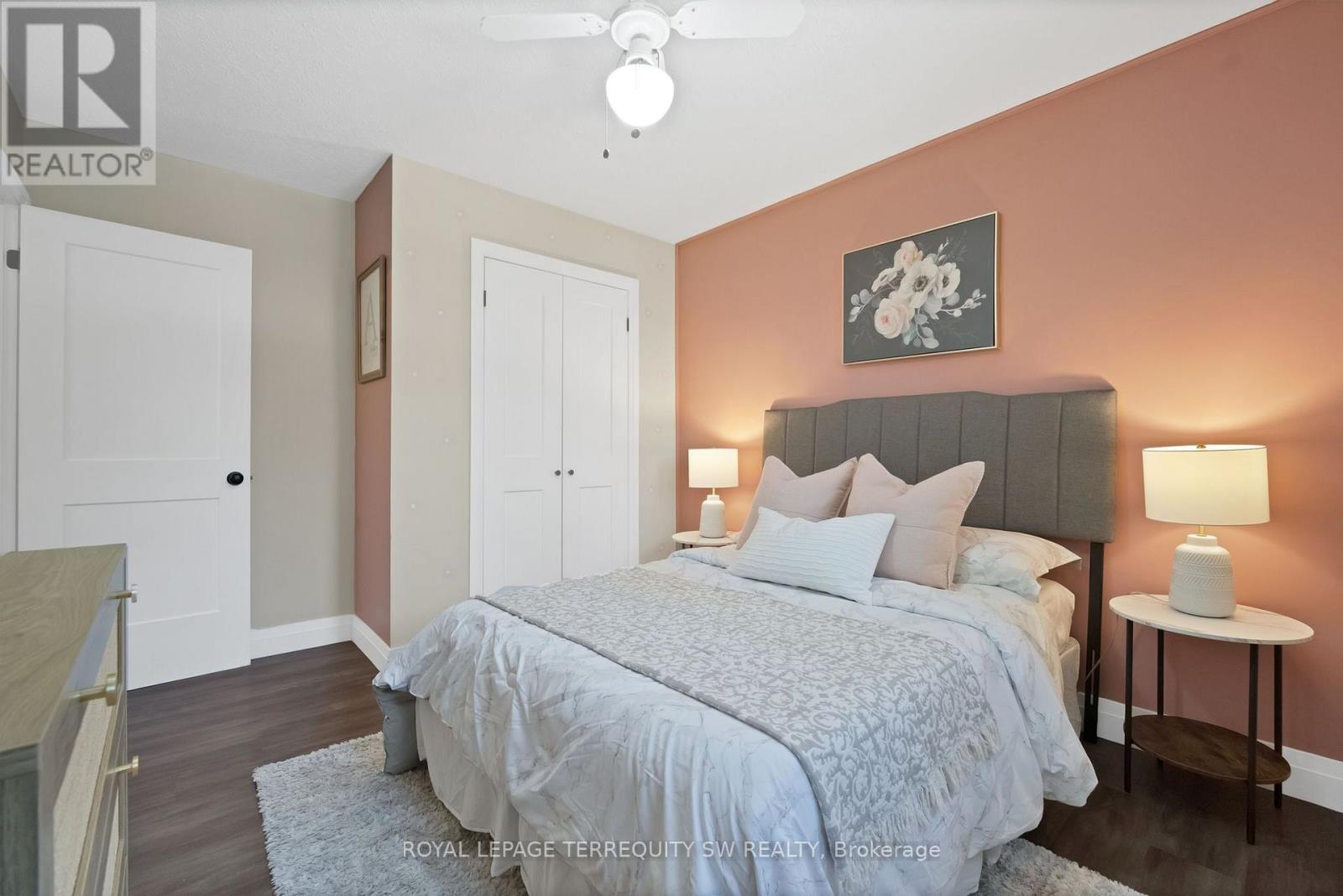 2249 WILLARD AVENUE - 42