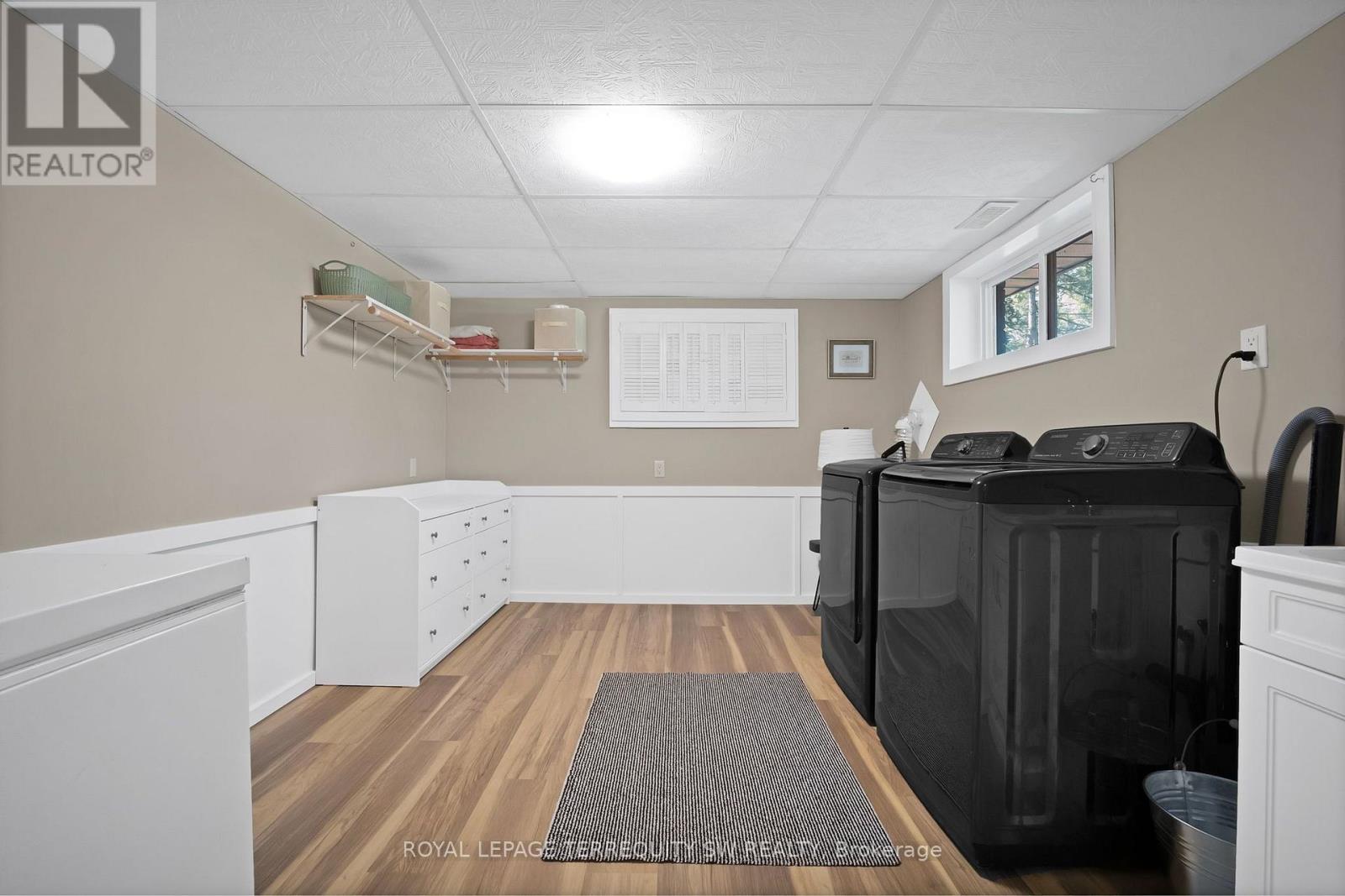 2249 WILLARD AVENUE - 49