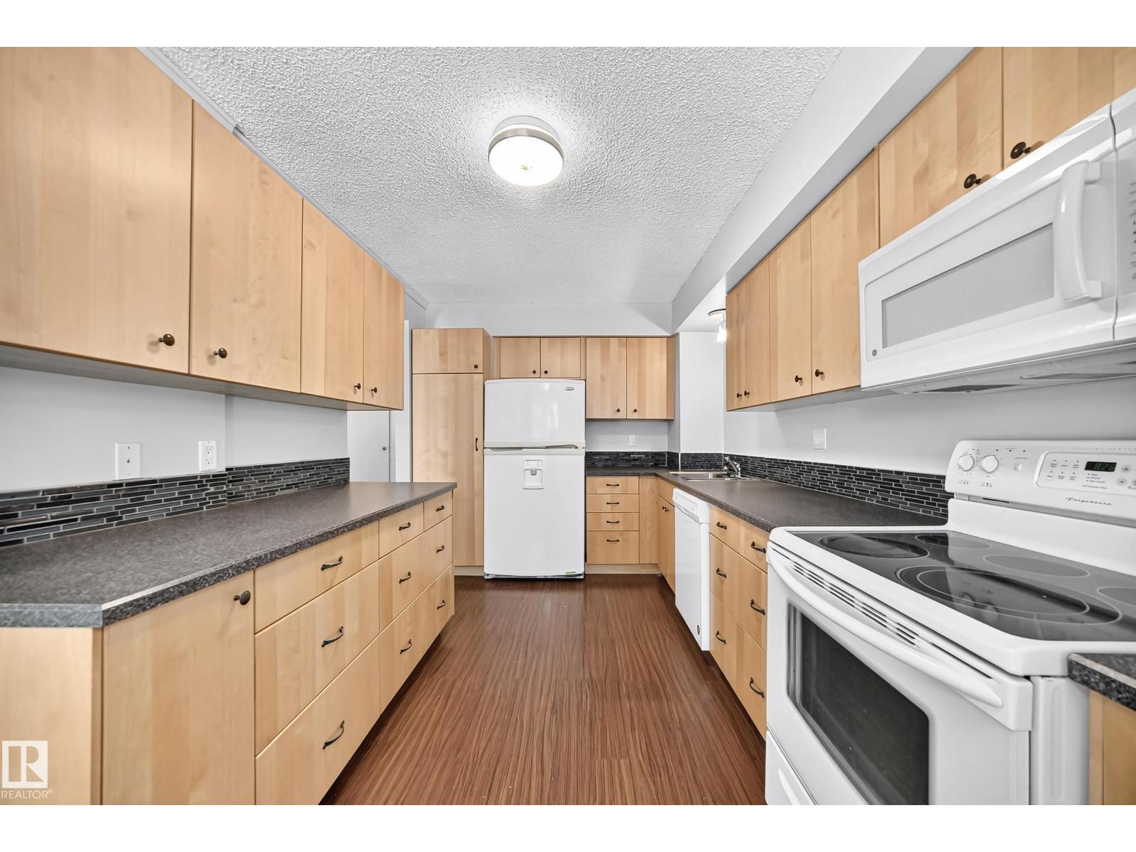 13469 40 ST NW, Belmont, Edmonton photo 5
