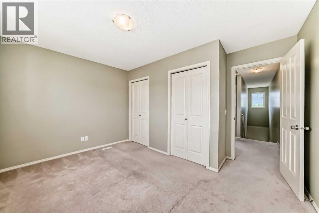 501 Saddlecrest Boulevard NE - 26