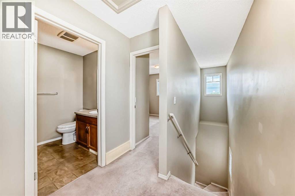 501 Saddlecrest Boulevard NE - 33