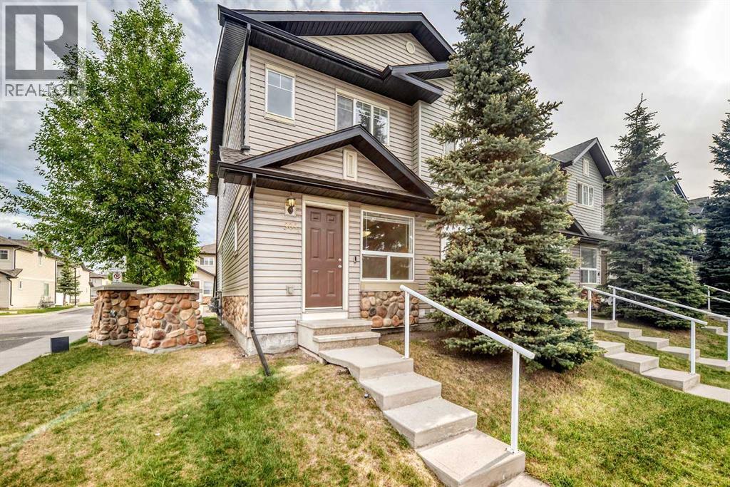 501 Saddlecrest Boulevard NE - 2