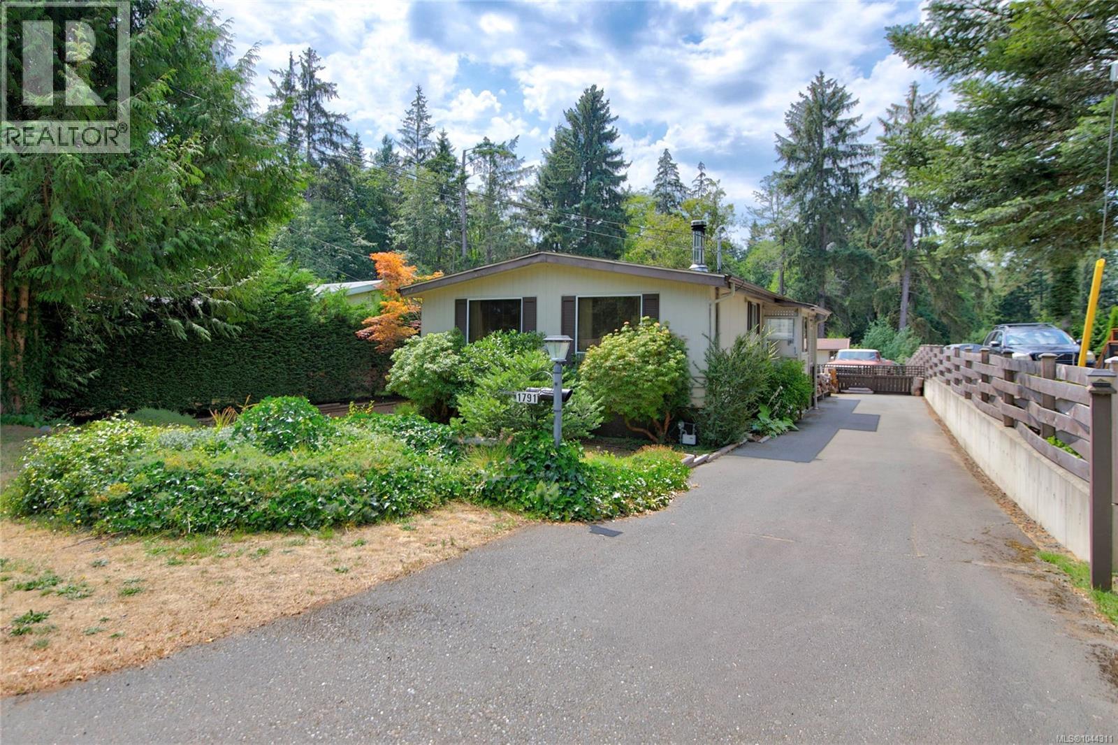 1791 Astra Rd - 1