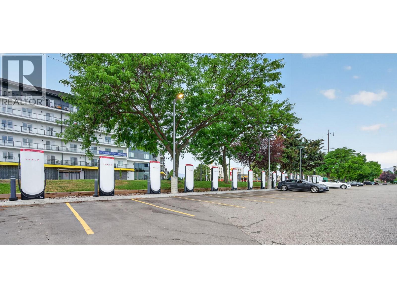#306 1933 Ambrosi Road - 46