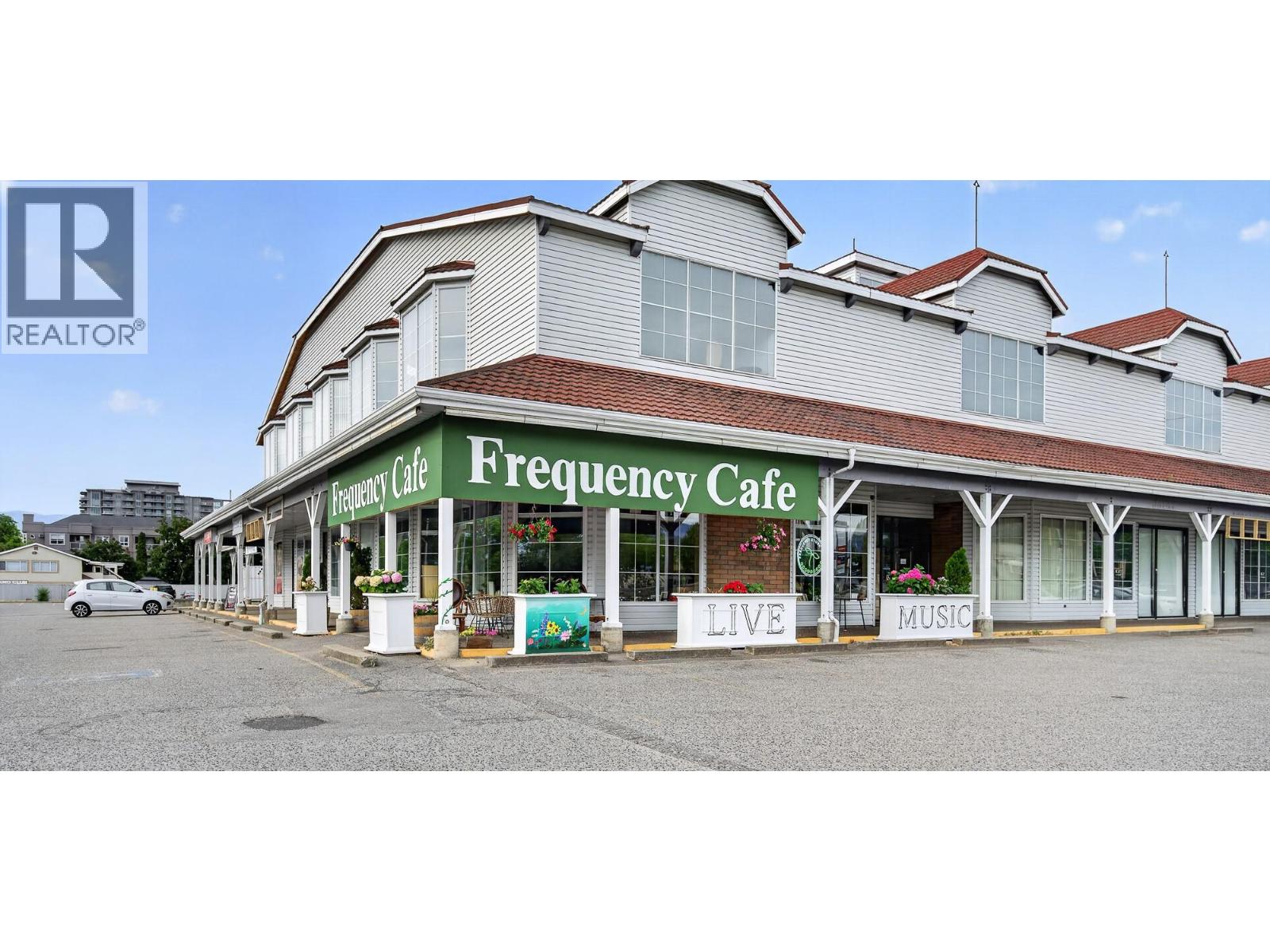 #306 1933 Ambrosi Road - 56