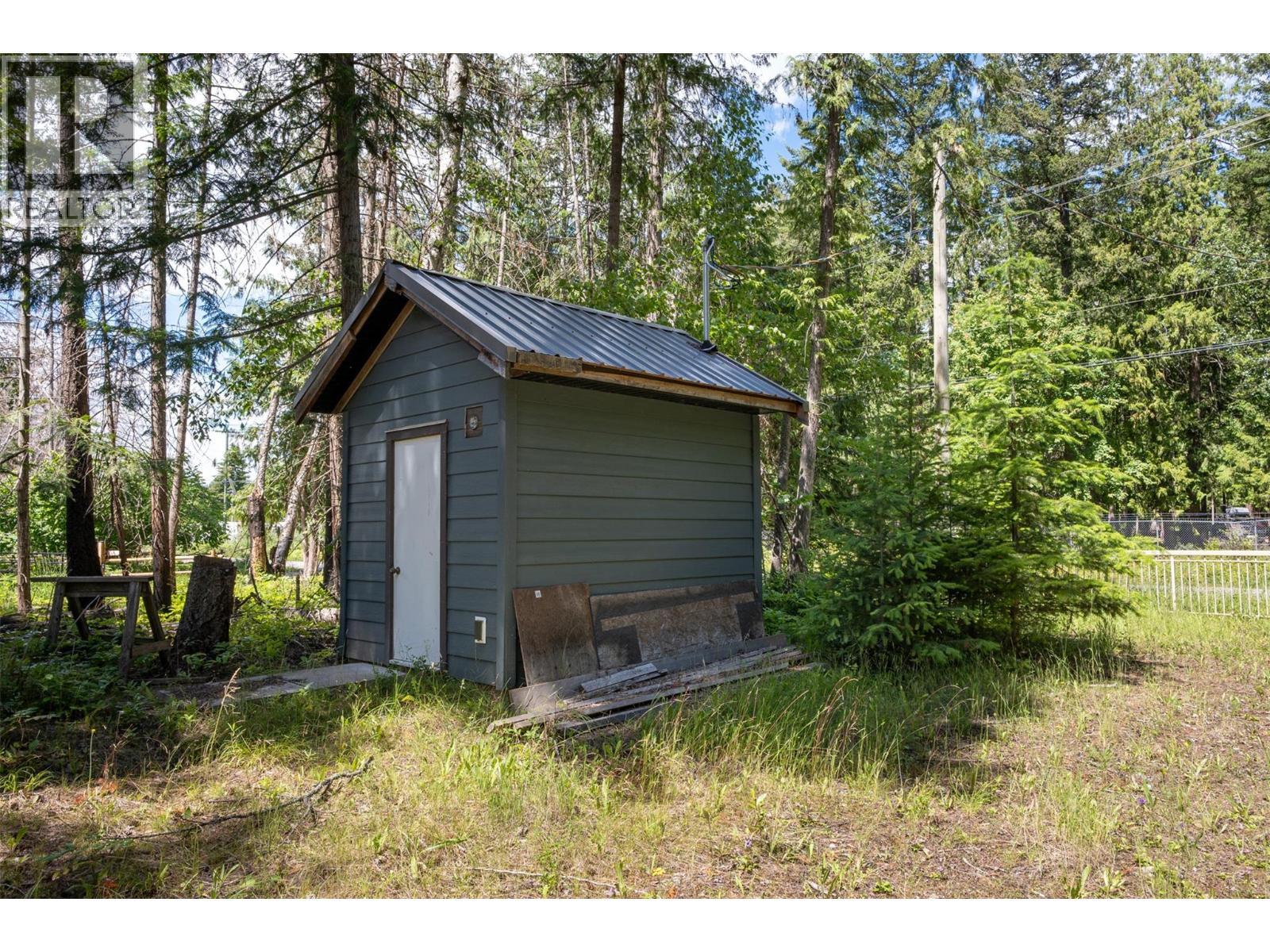  4012 Express Point Road, Scotch Creek