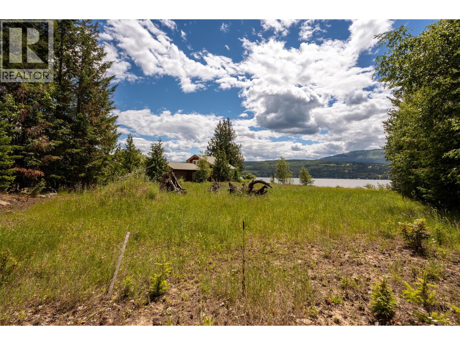  4012 Express Point Road, Scotch Creek