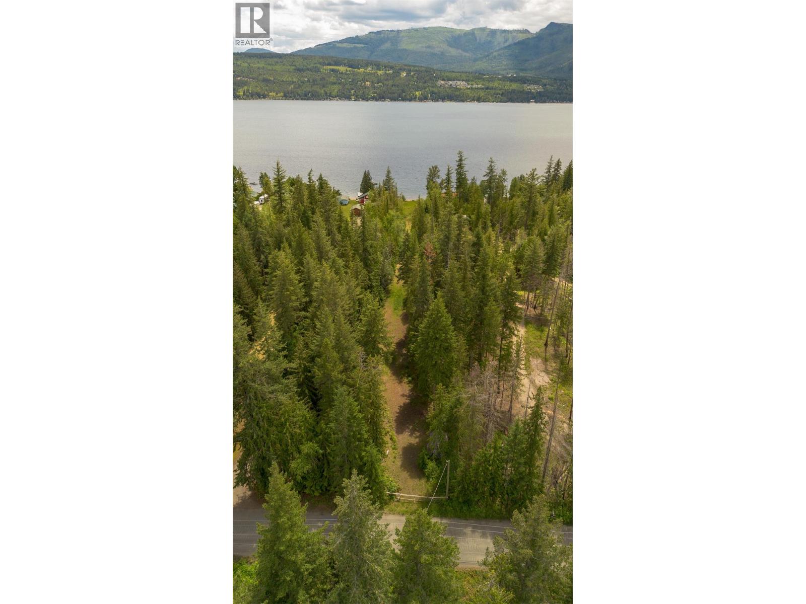  4012 Express Point Road, Scotch Creek